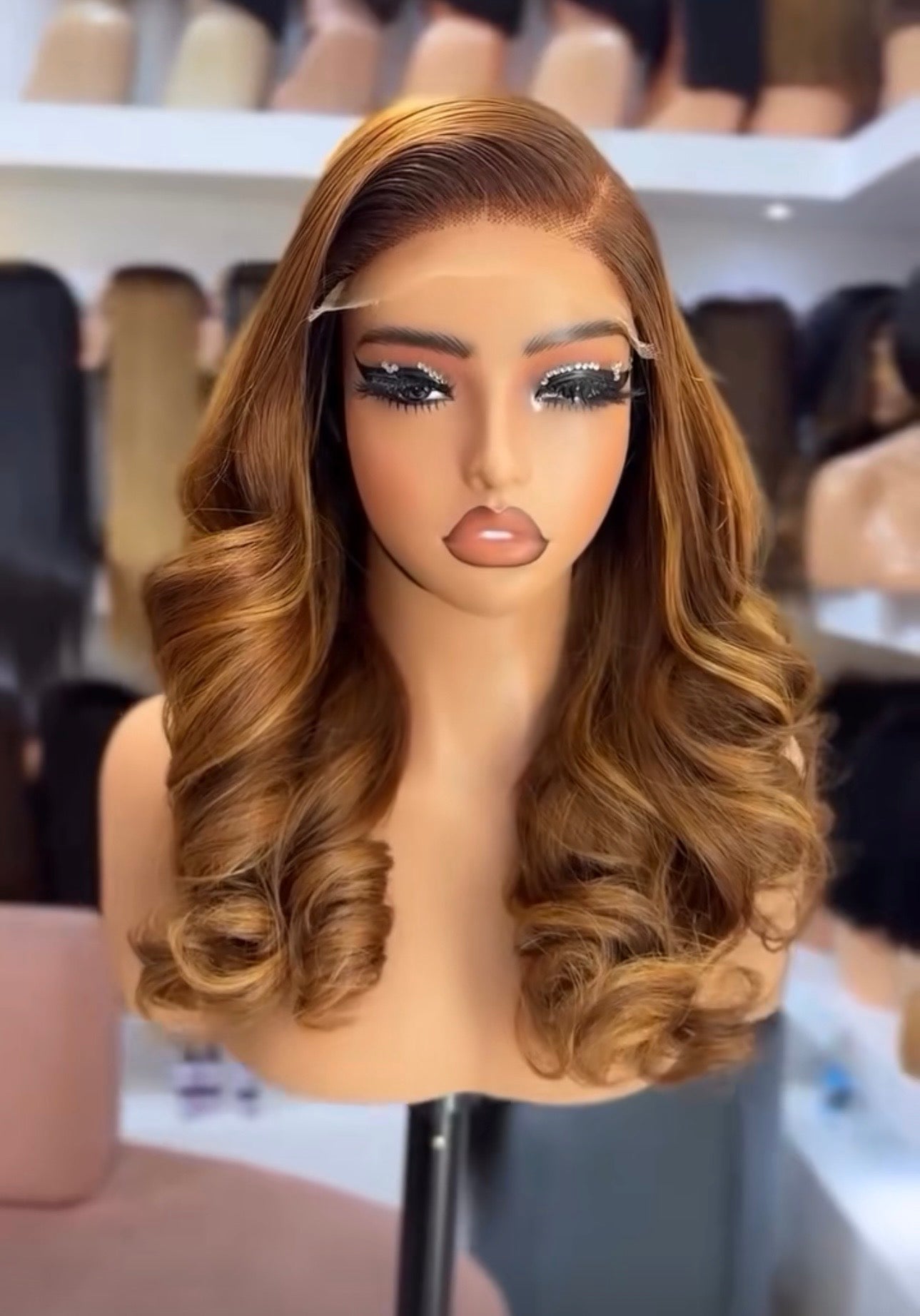 Honey Blonde Mix Body Wave Lace Front Wig - Premium Heat Resistant Synthetic