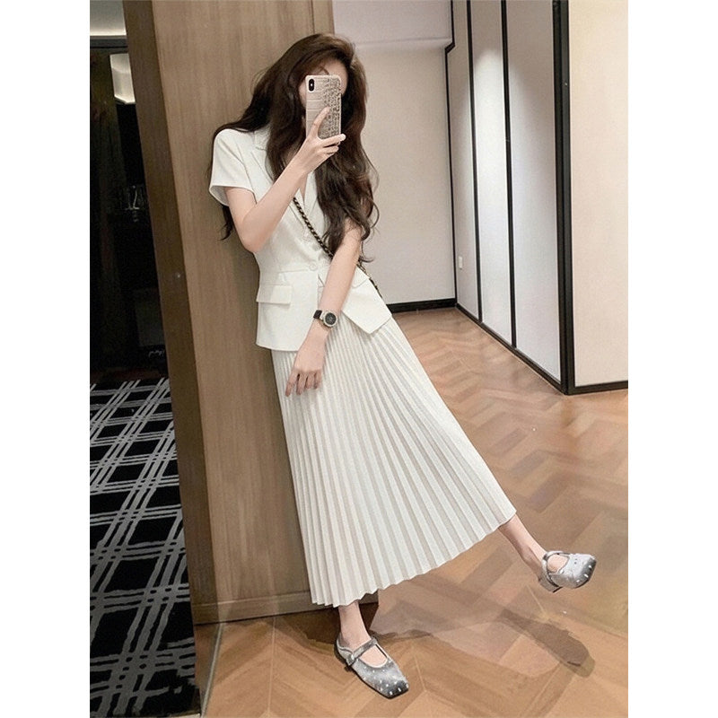 Women's Luxury Tailored Blazer & Skirt Set - Elegant Gray Two-Piece Office Suit