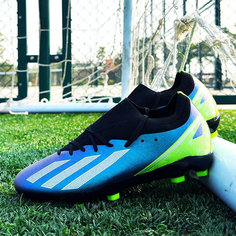 Cross-border new popular football shoes for men, low-top, teens, students, adults, long spikes, grass training football boots wholesale