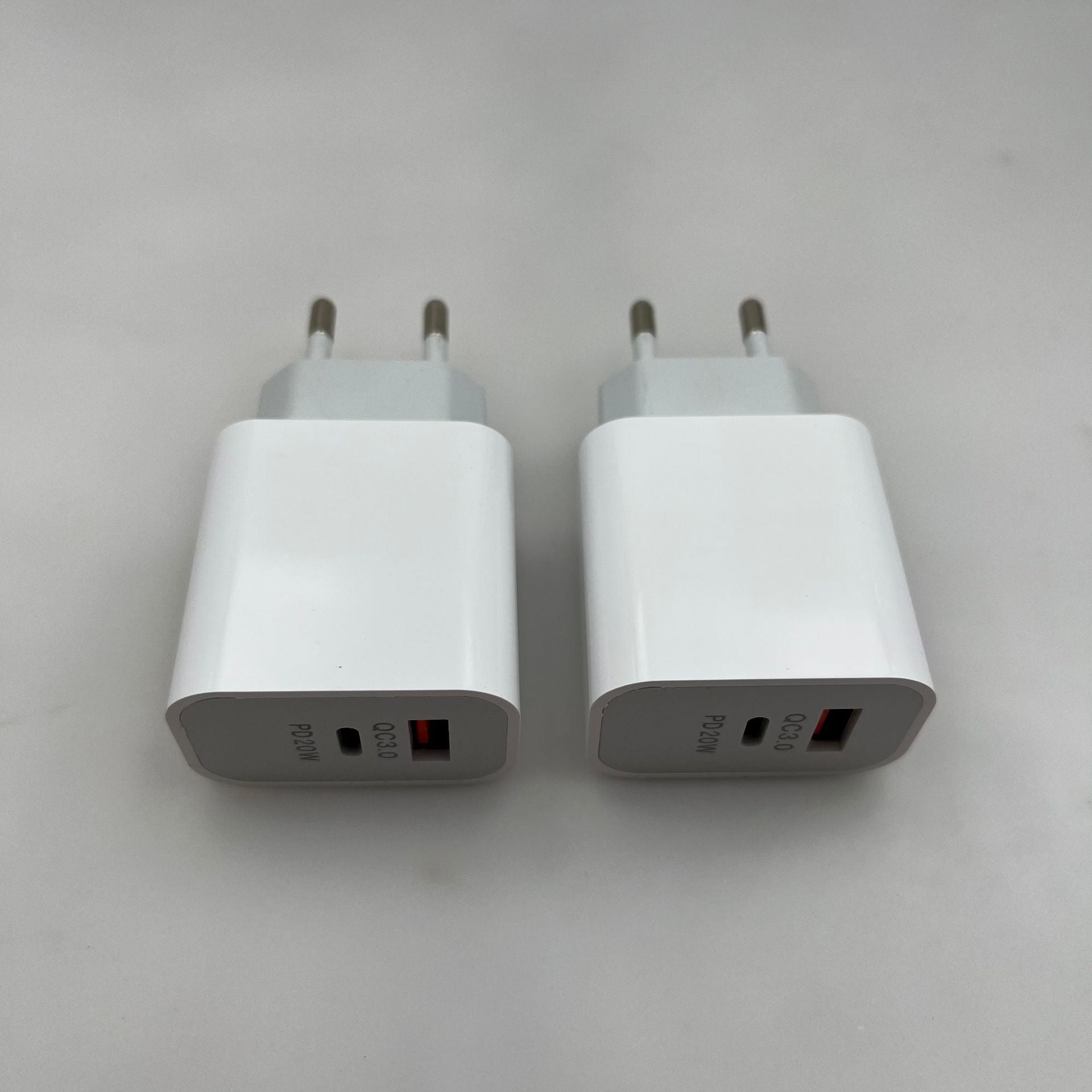 Dual Port 20W USB-A & USB-C PD Fast Charger Set - European Spec Wall Adapter