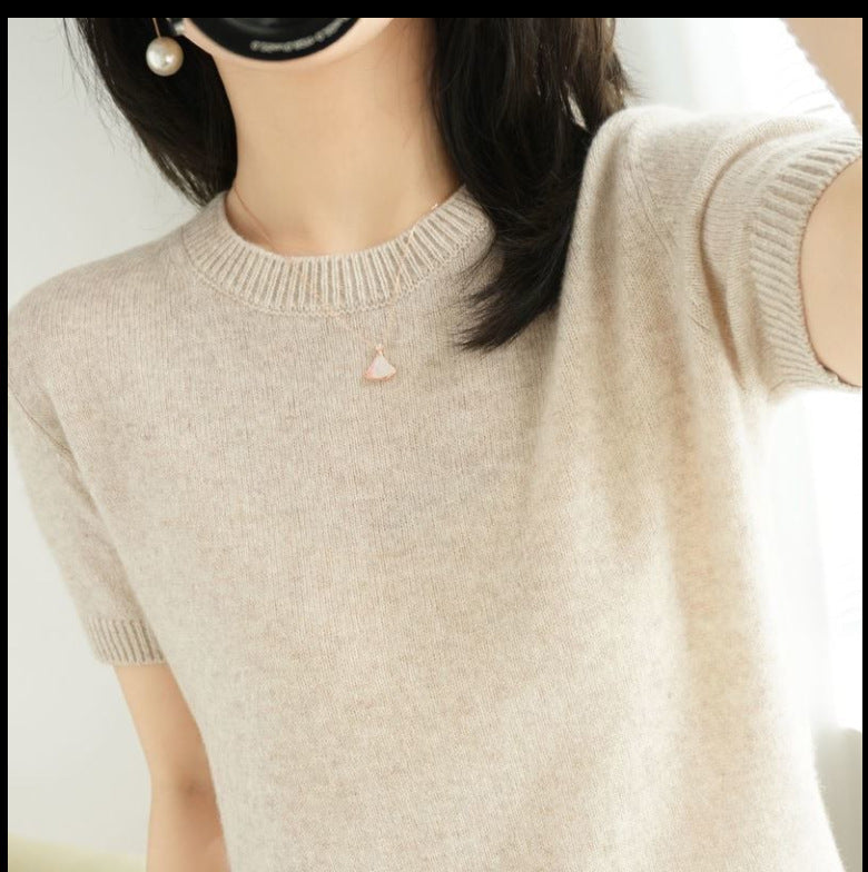 Women's Lightweight Round Neck Half-Sleeve Knitted Sweater - Versatile Slim Fit Base Layer