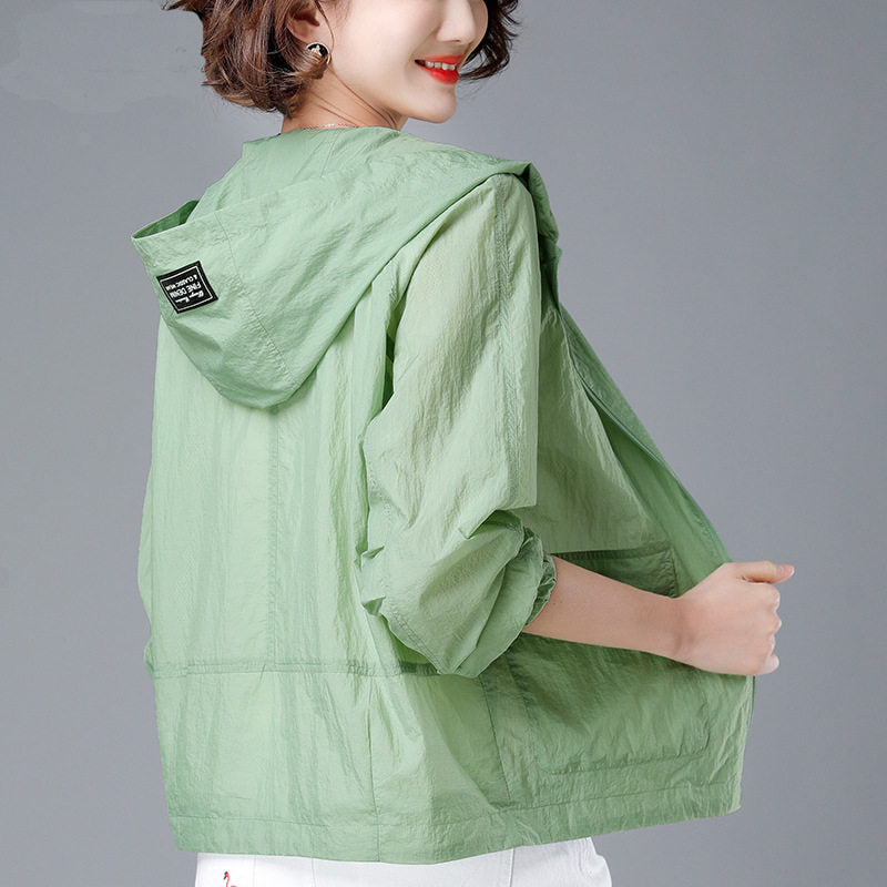 Women's Lightweight Sun Protection Short Coat - UV Protective Breathable Summer Jacket