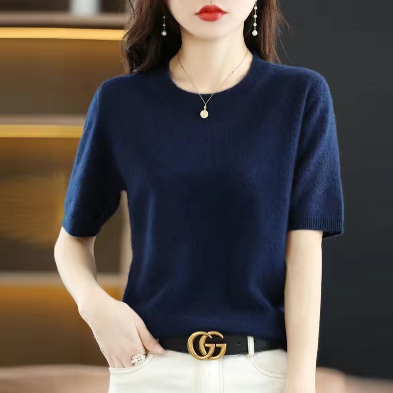 Women's Lightweight Round Neck Half-Sleeve Knitted Sweater - Versatile Slim Fit Base Layer