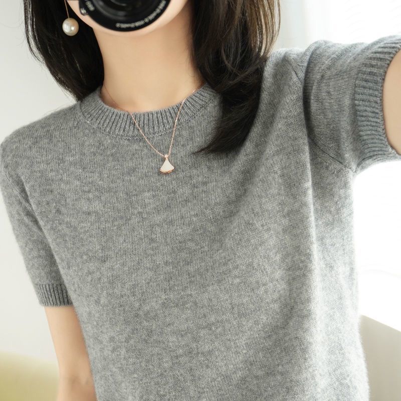 Women's Lightweight Round Neck Half-Sleeve Knitted Sweater - Versatile Slim Fit Base Layer