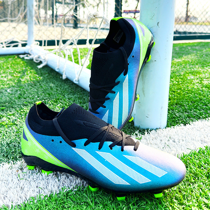 Cross-border new popular football shoes for men, low-top, teens, students, adults, long spikes, grass training football boots wholesale